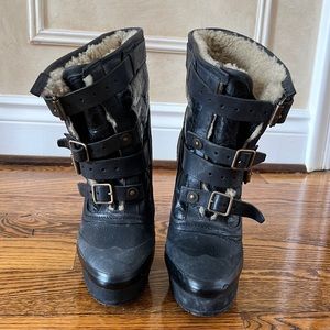 Burberry Prorsum shearling booties sz 40